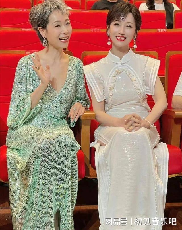 0年后撒糖竟藏惊天秘密神仙售后！白娘子许仙3(图2)
